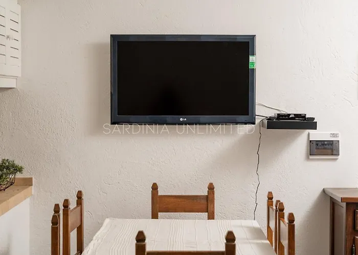 Baia Di Myrtama Villa Costa Paradiso